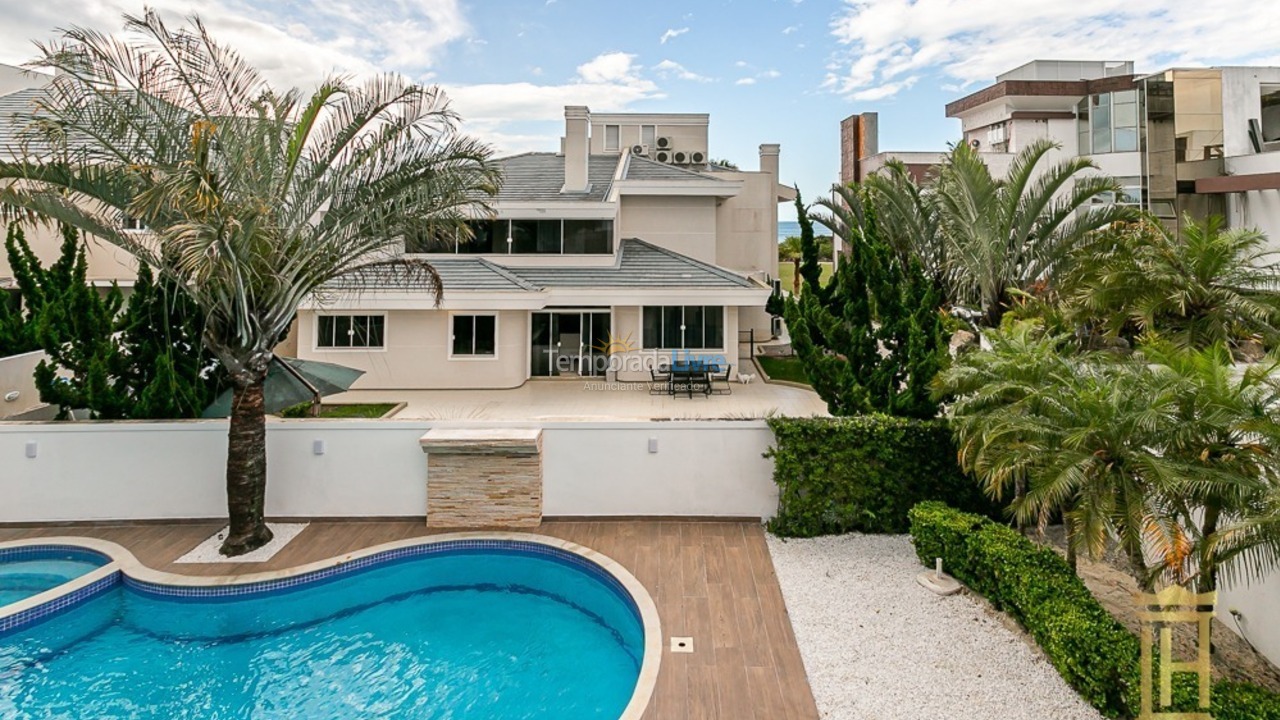 House for vacation rental in Florianopolis (Jurerê Internacional)