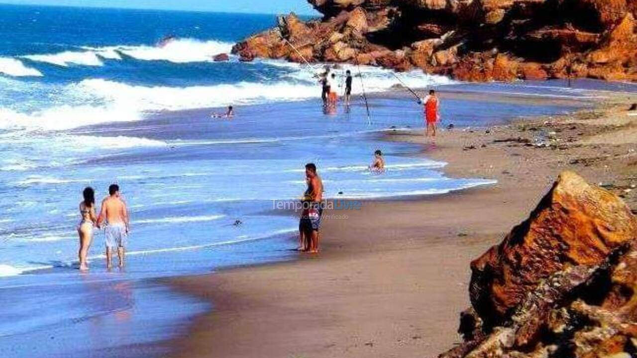 Casa para aluguel de temporada em Areia Branca (Praia Cristóvão)