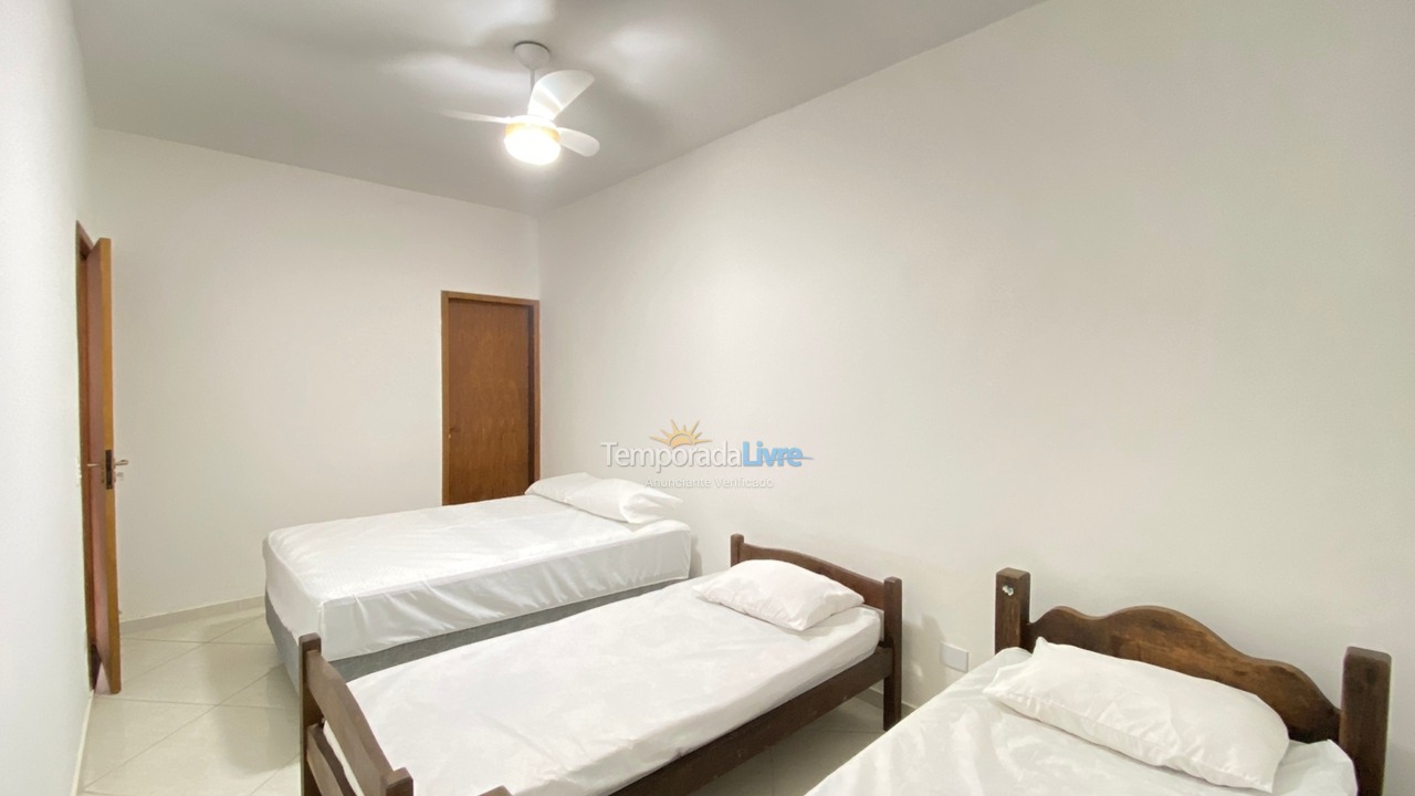 Casa para alquiler de vacaciones em Ubatuba (Bairro Rio Escuro)