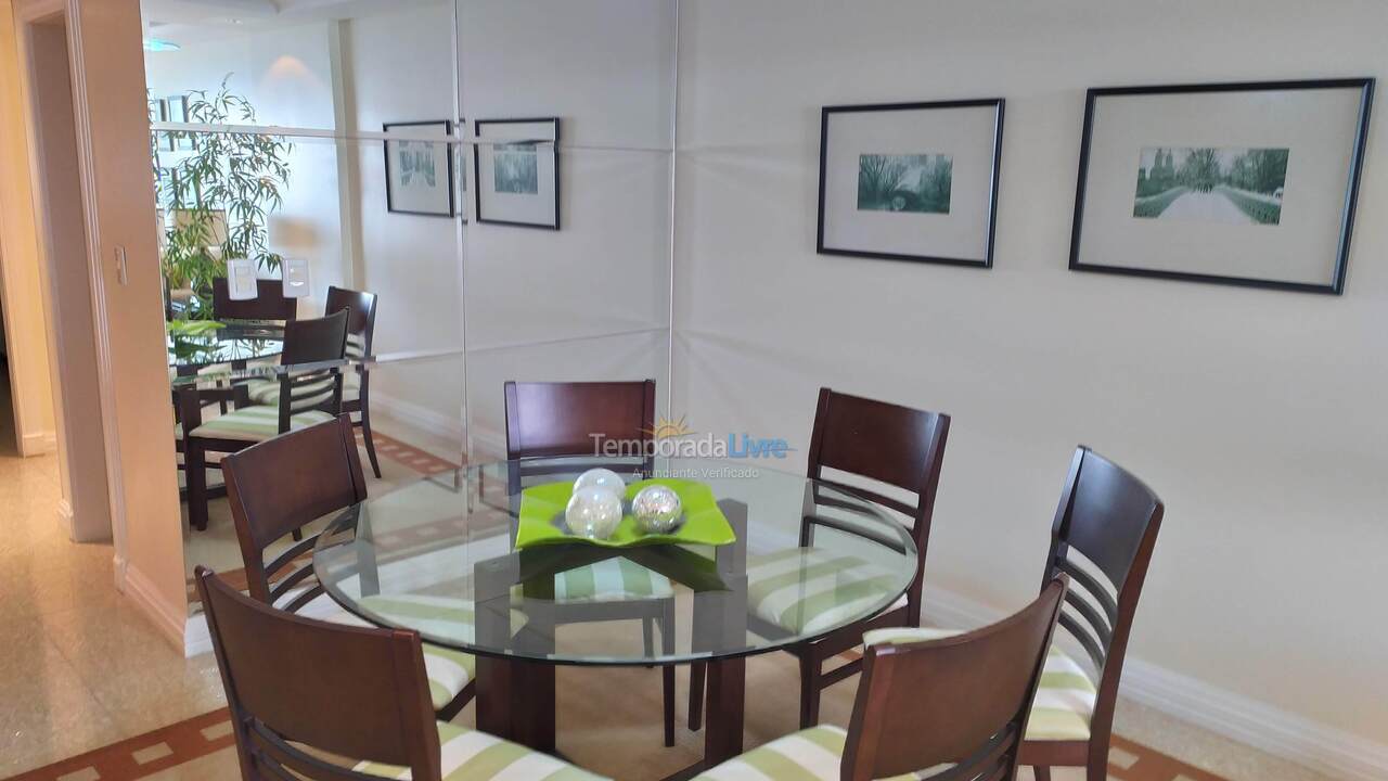 Apartamento para aluguel de temporada em Balneário Camboriú (Praia Central)