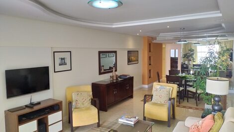 Frente Mar 3 Suites Balneario Camboriu Vista Panoramica Total da Praia