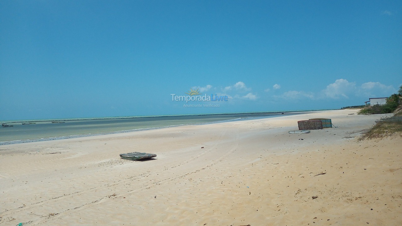 Casa para aluguel de temporada em Touros (Monte Alegre)