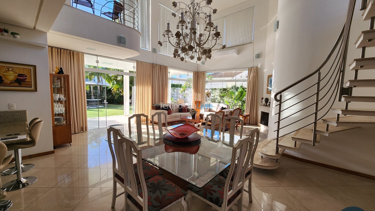 Casa para aluguel de temporada em Florianopolis (Jurerê Internacional)