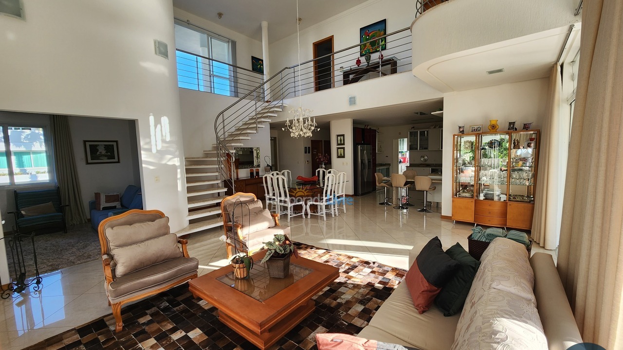 Casa para aluguel de temporada em Florianopolis (Jurerê Internacional)