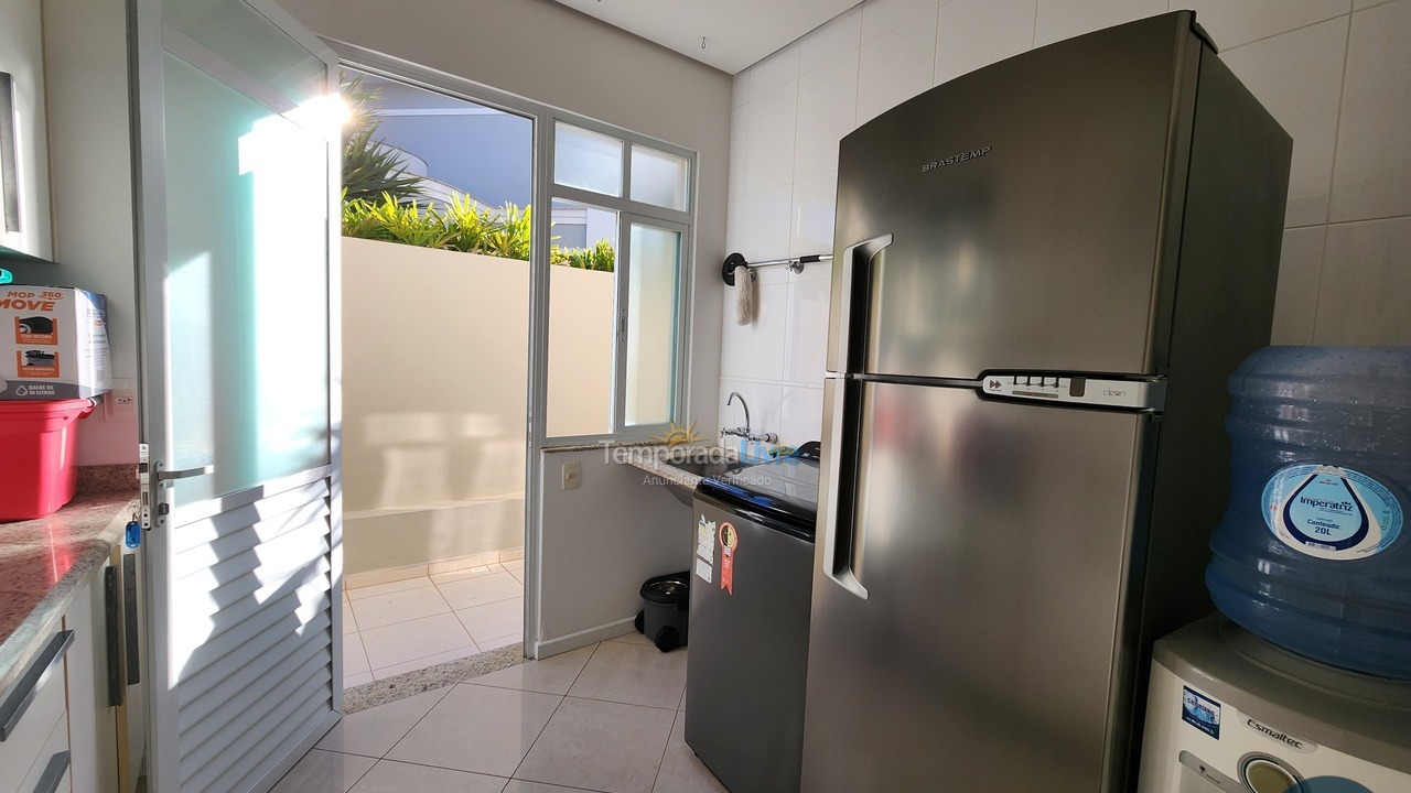 Casa para aluguel de temporada em Florianopolis (Jurerê Internacional)