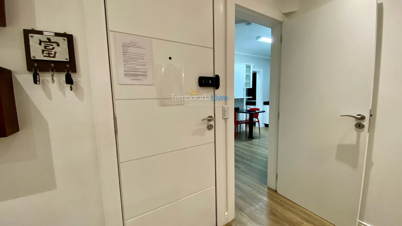 Apartment for vacation rental in Balneário Camboriú (Praia Central)