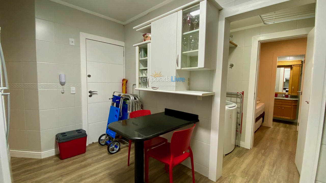 Apartment for vacation rental in Balneário Camboriú (Praia Central)