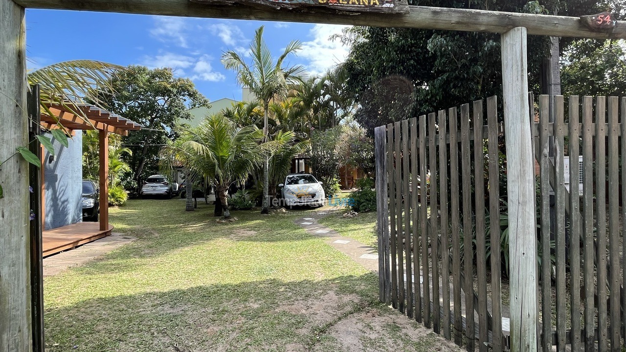 Casa para aluguel de temporada em Garopaba (Praia da Ferrugem)