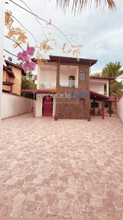 Casa para alquiler de vacaciones em Bertioga (Praia de Guaratuba)