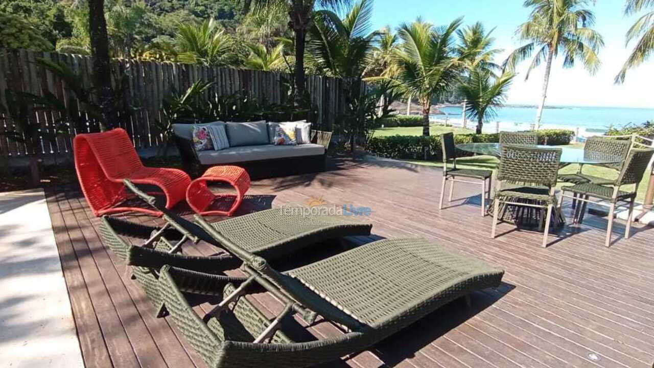 House for vacation rental in São Sebastião (Camburi)