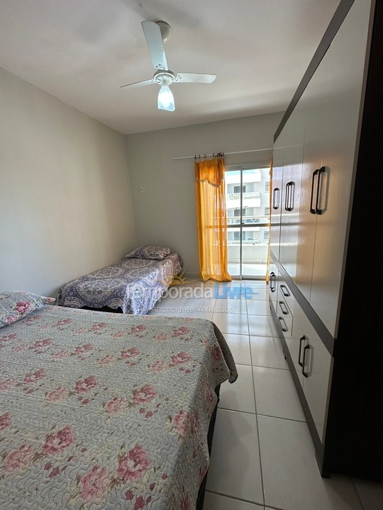 Apartment for vacation rental in Guarapari (Praia do Morro)