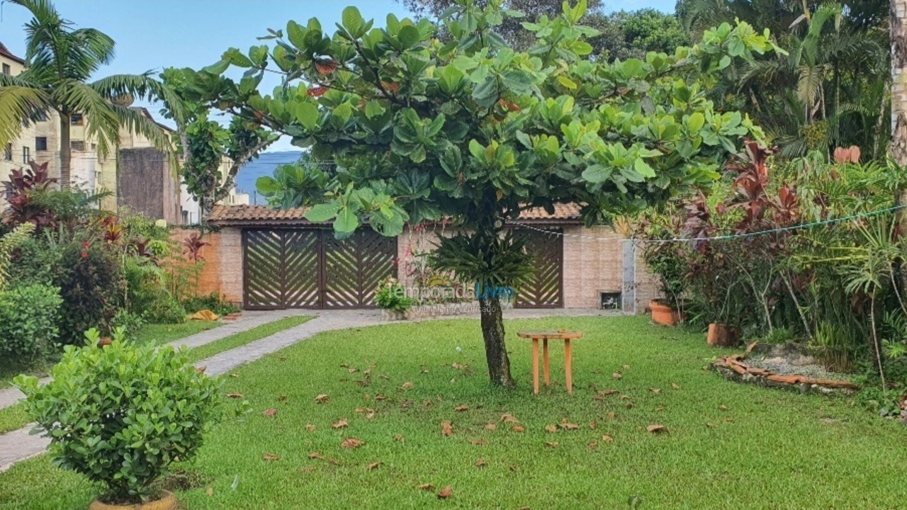 Casa para aluguel de temporada em Bertioga (Jardim Rafael)