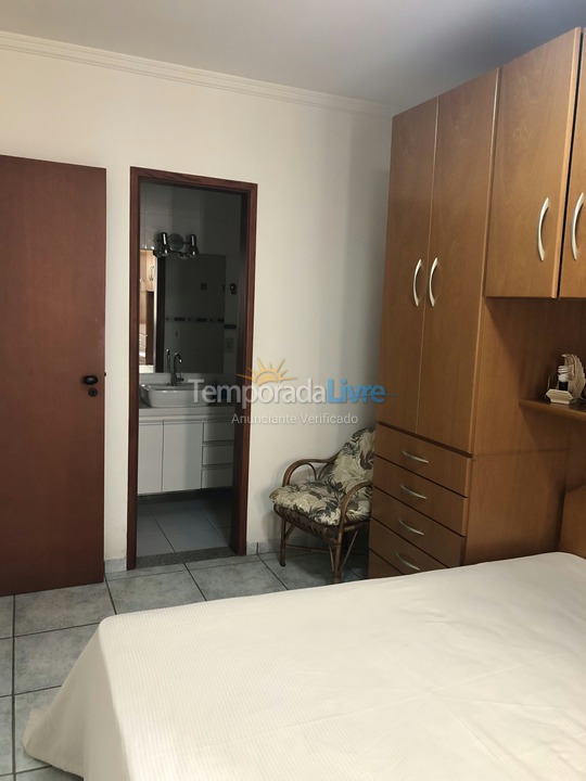 Apartment for vacation rental in Guarujá (Pitangueiras)