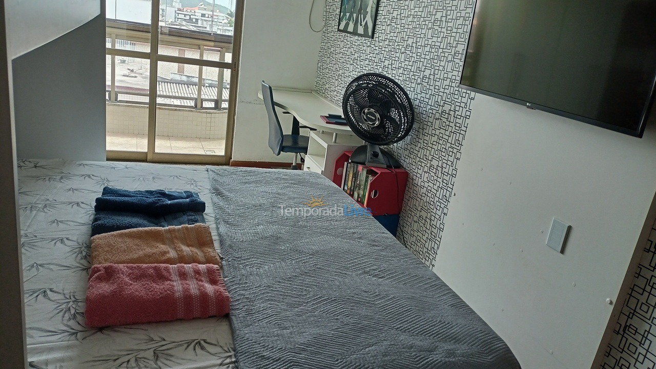 Apartamento para aluguel de temporada em Cabo Frio (Praia do Forte)