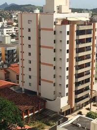 Apartamento 3 Dormitorios 3 Baños Medio de Praia do Morro Aire Wi-Fi Vacante
