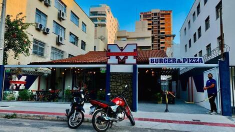 Apartamento 3 Dormitorios 3 Baños Medio de Praia do Morro Aire Wi-Fi Vacante