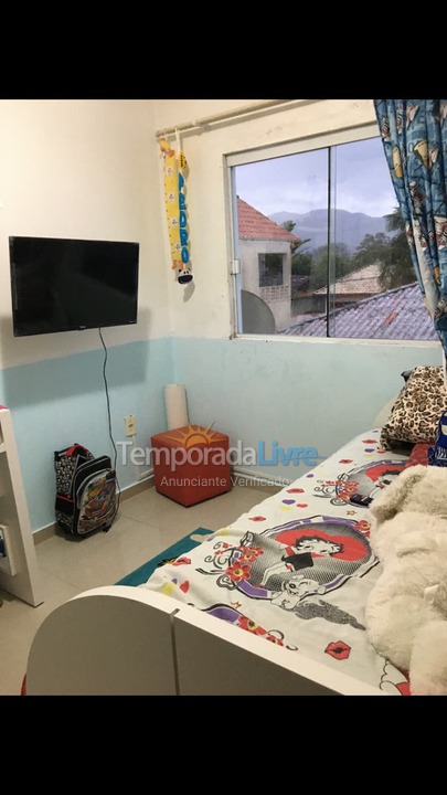 Casa para aluguel de temporada em Florianópolis (Praia do Moçambique)