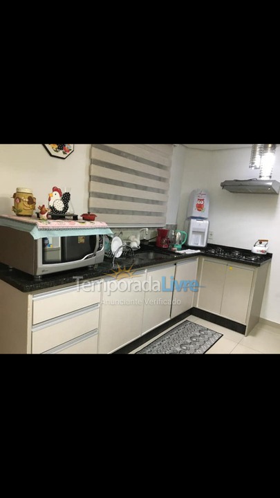 Casa para aluguel de temporada em Florianópolis (Praia do Moçambique)