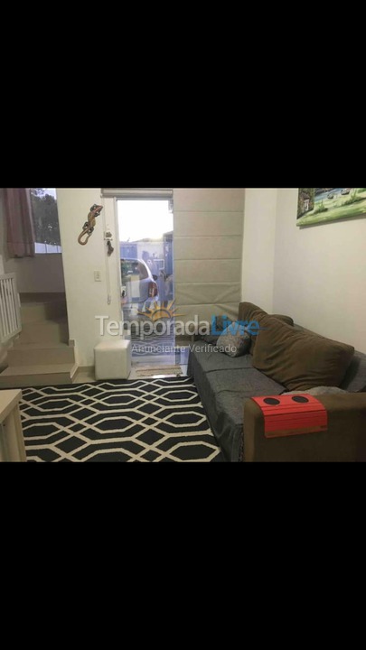 Casa para aluguel de temporada em Florianópolis (Praia do Moçambique)