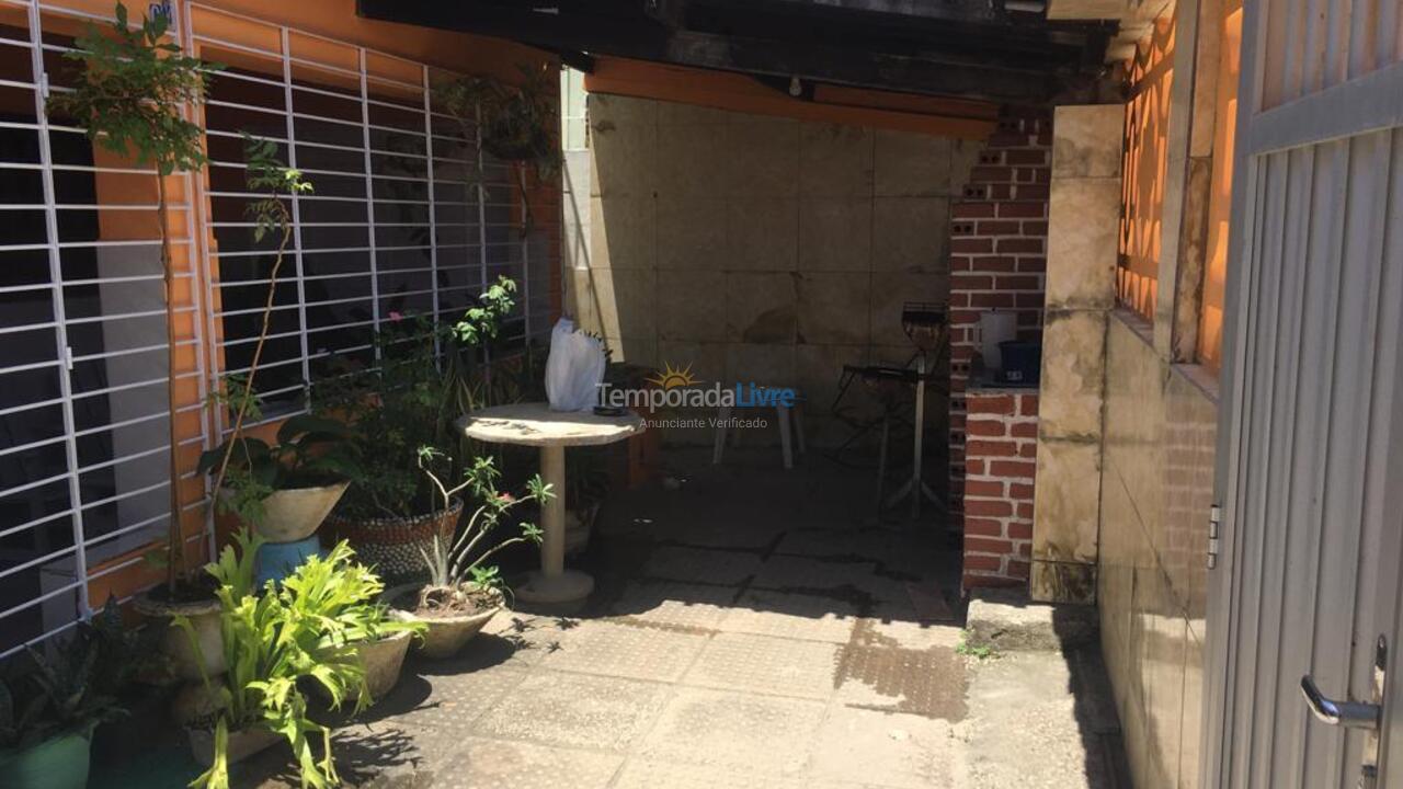 Casa para aluguel de temporada em Tamandaré (Centro de Tamandaré Pe)