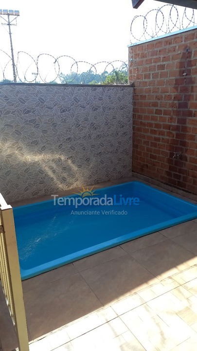 Casa para aluguel de temporada em São João Batista do Glória (Jardim Das Acácias)