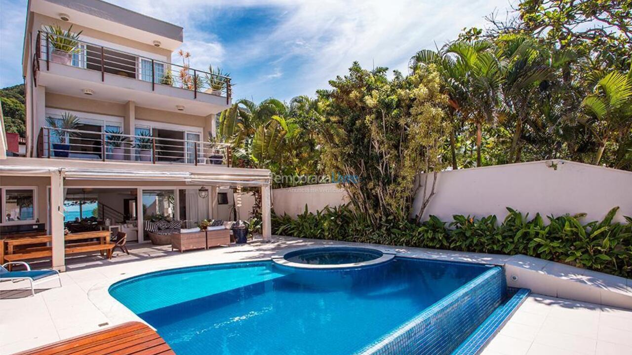 Casa para aluguel de temporada em São Sebastião (Juquehy)