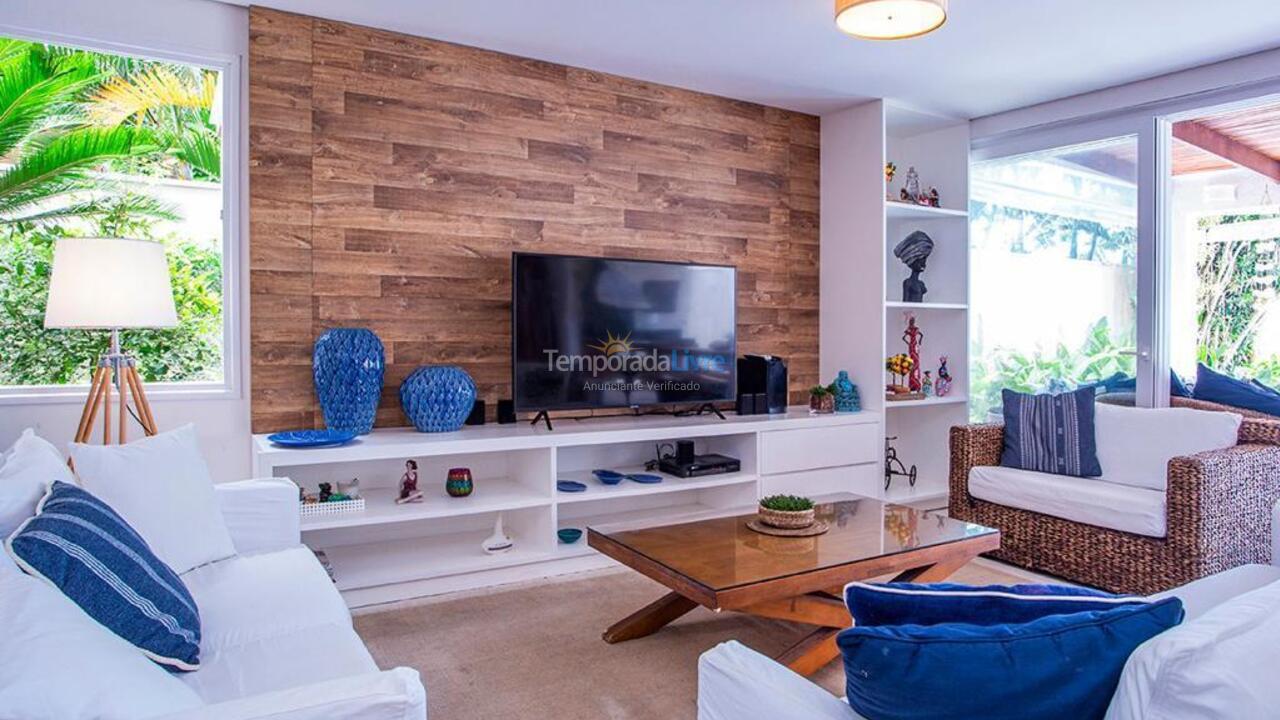 Casa para aluguel de temporada em São Sebastião (Juquehy)