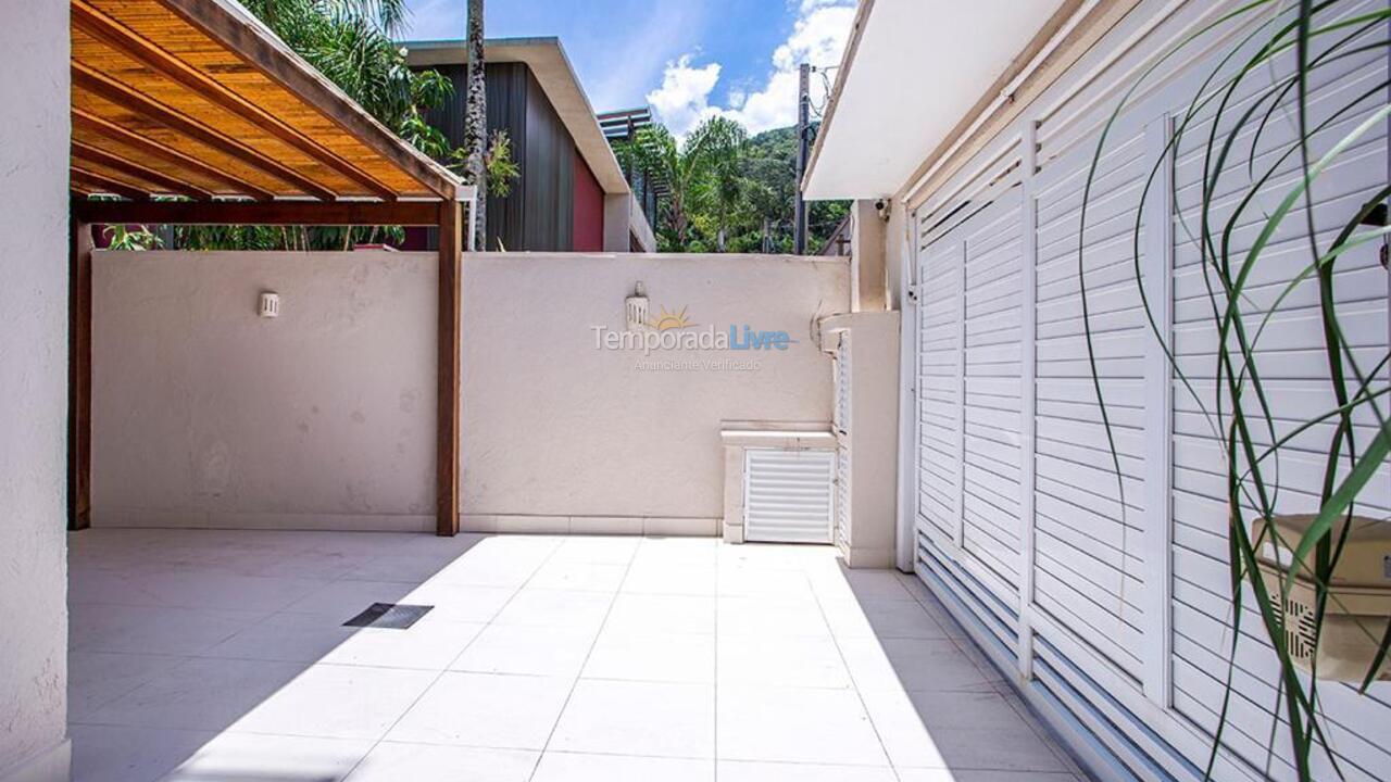 Casa para aluguel de temporada em São Sebastião (Juquehy)