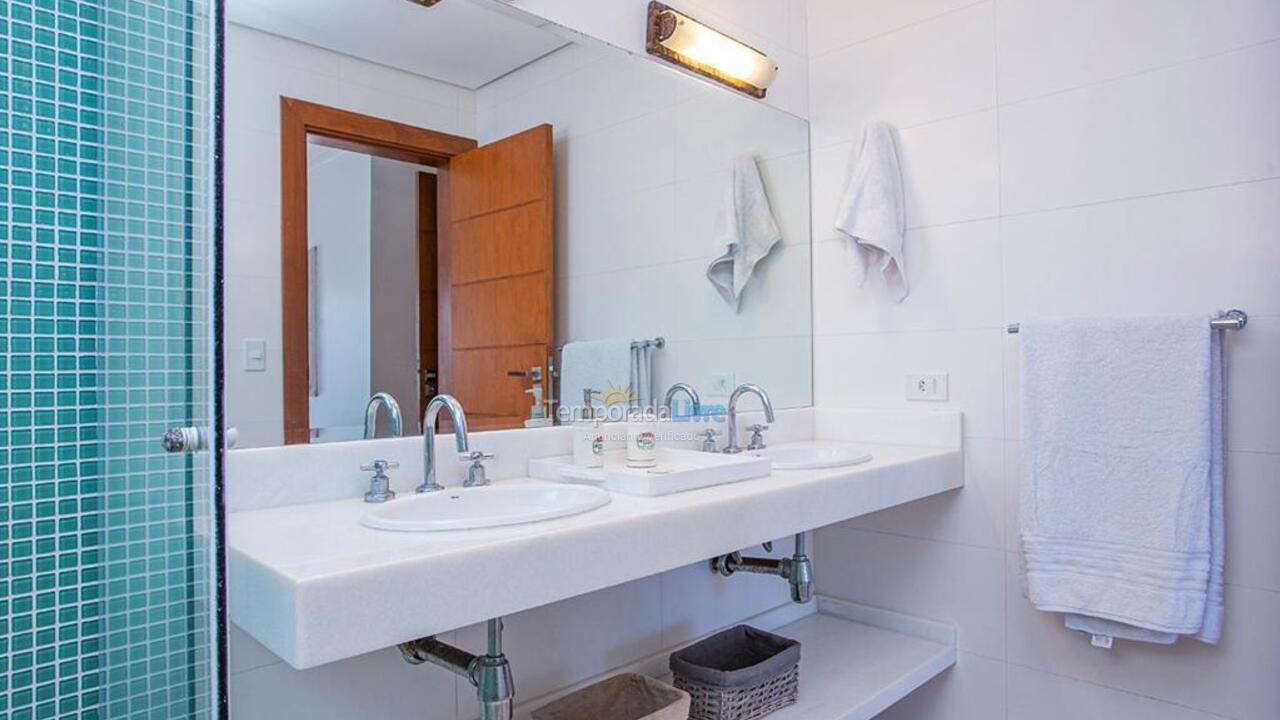 Casa para aluguel de temporada em São Sebastião (Juquehy)