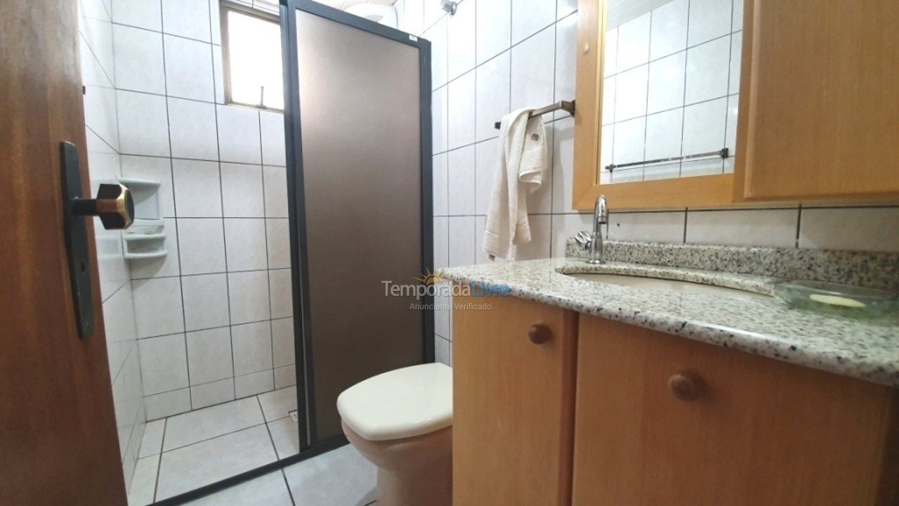 Apartment for vacation rental in Itapema (Meia Praia)