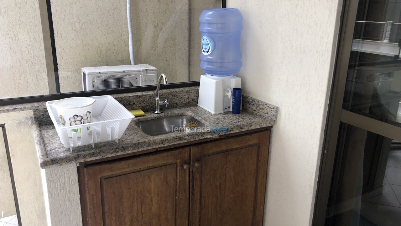 Apartment for vacation rental in Itapema (Centro)