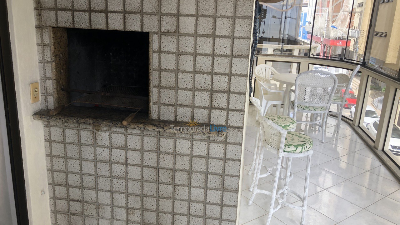 Apartment for vacation rental in Itapema (Centro)