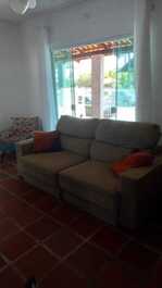 Ótima casa com piscina, 3 quartos com AC, Wi-Fi,70m do mar