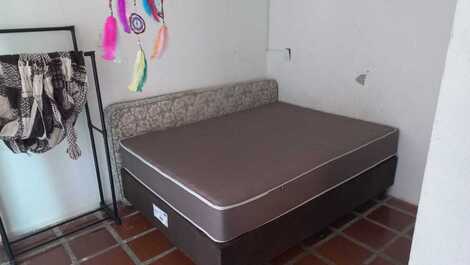 Ótima casa com piscina, 3 quartos com AC, Wi-Fi,70m do mar