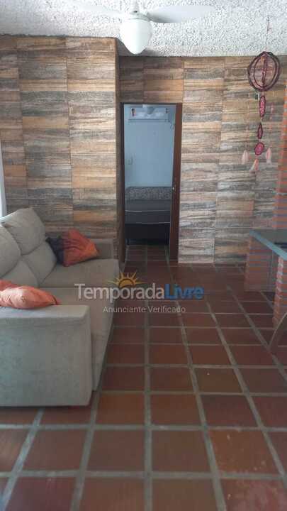 Casa para aluguel de temporada em São Francisco do Sul (Praia Grande)