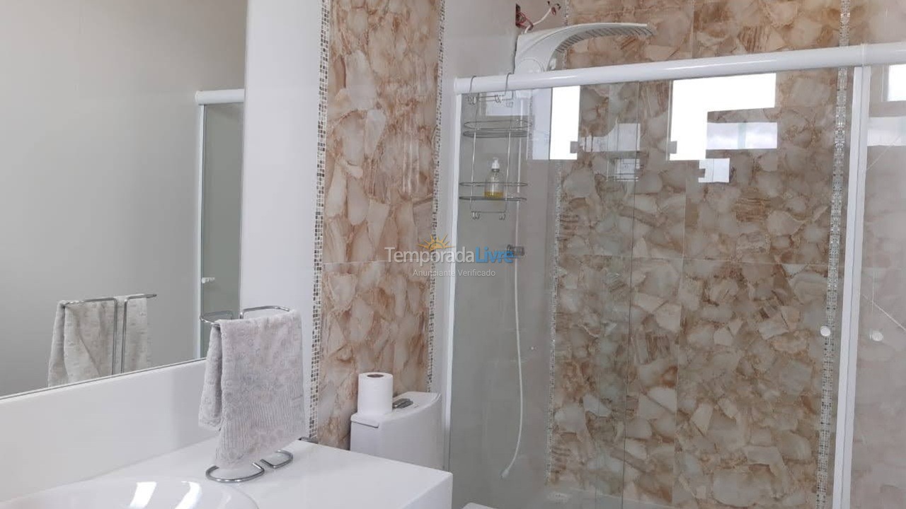 Casa para alquiler de vacaciones em Camaçari (Praia de Guarajuba)