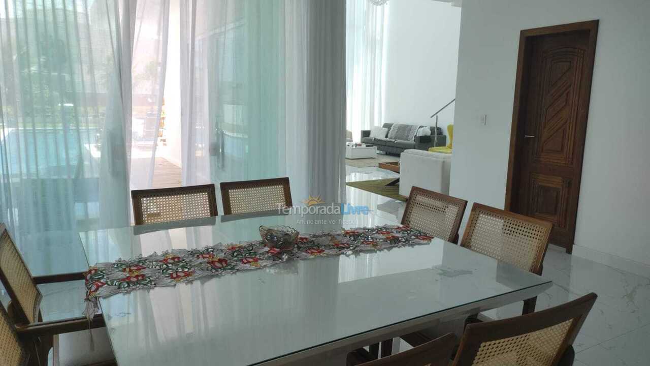 Casa para alquiler de vacaciones em Camaçari (Praia de Guarajuba)