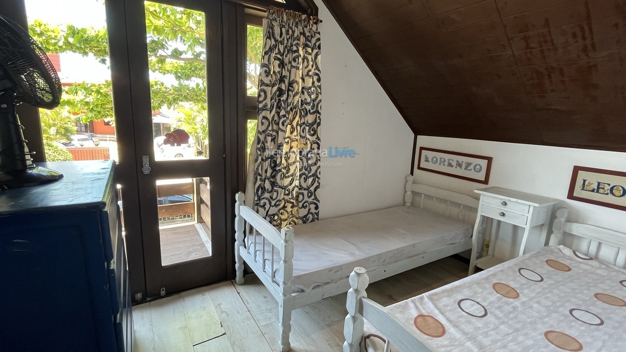Casa para alquiler de vacaciones em Garopaba (Praia da Ferrugem)