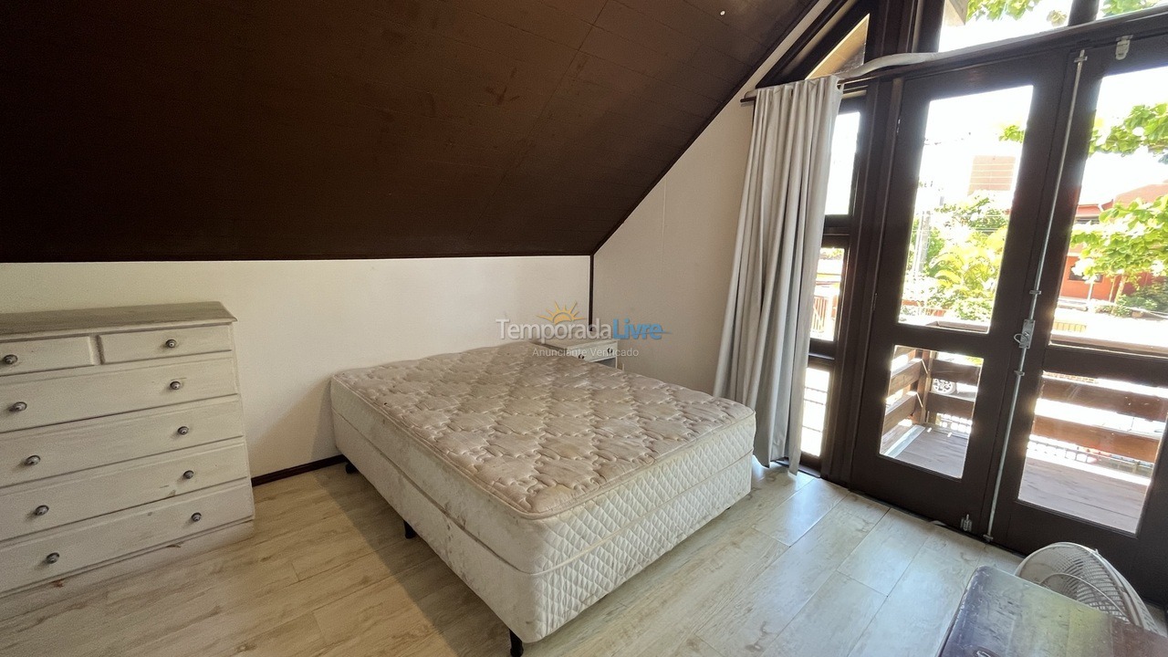 Casa para alquiler de vacaciones em Garopaba (Praia da Ferrugem)