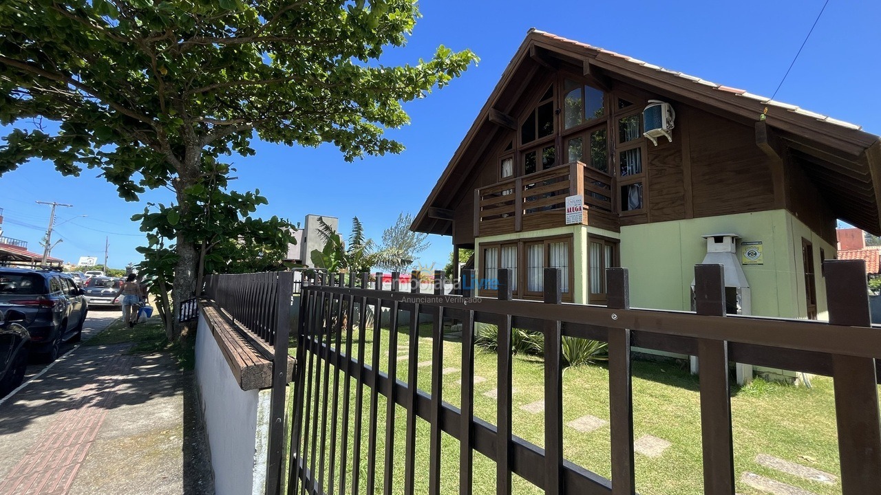 Casa para alquiler de vacaciones em Garopaba (Praia da Ferrugem)