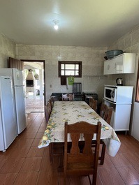 CASA A 100 METROS DEL MAR, UBICACIÓN PRIVILEGIADA PRAIA DA FERRUGEM