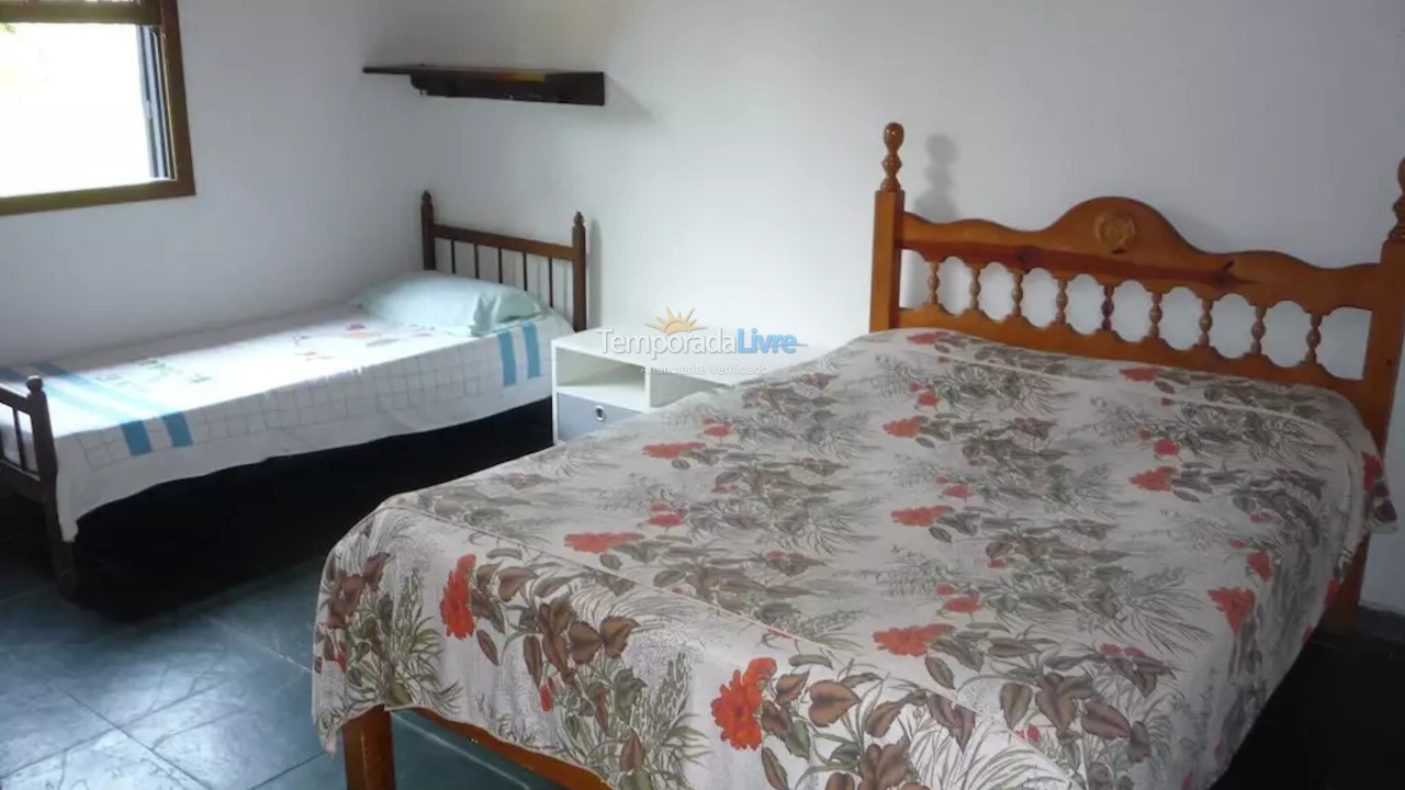 Granja para alquiler de vacaciones em Engenheiro Paulo de Frontin (Alto do Chafre)