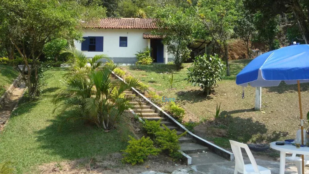 Granja para alquiler de vacaciones em Engenheiro Paulo de Frontin (Alto do Chafre)