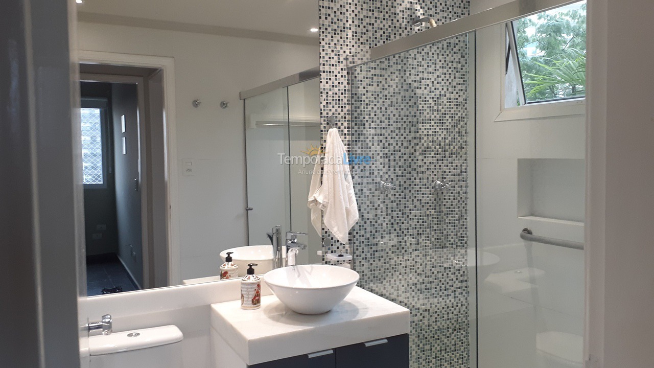 Apartamento para aluguel de temporada em Santos (Gonzaga)