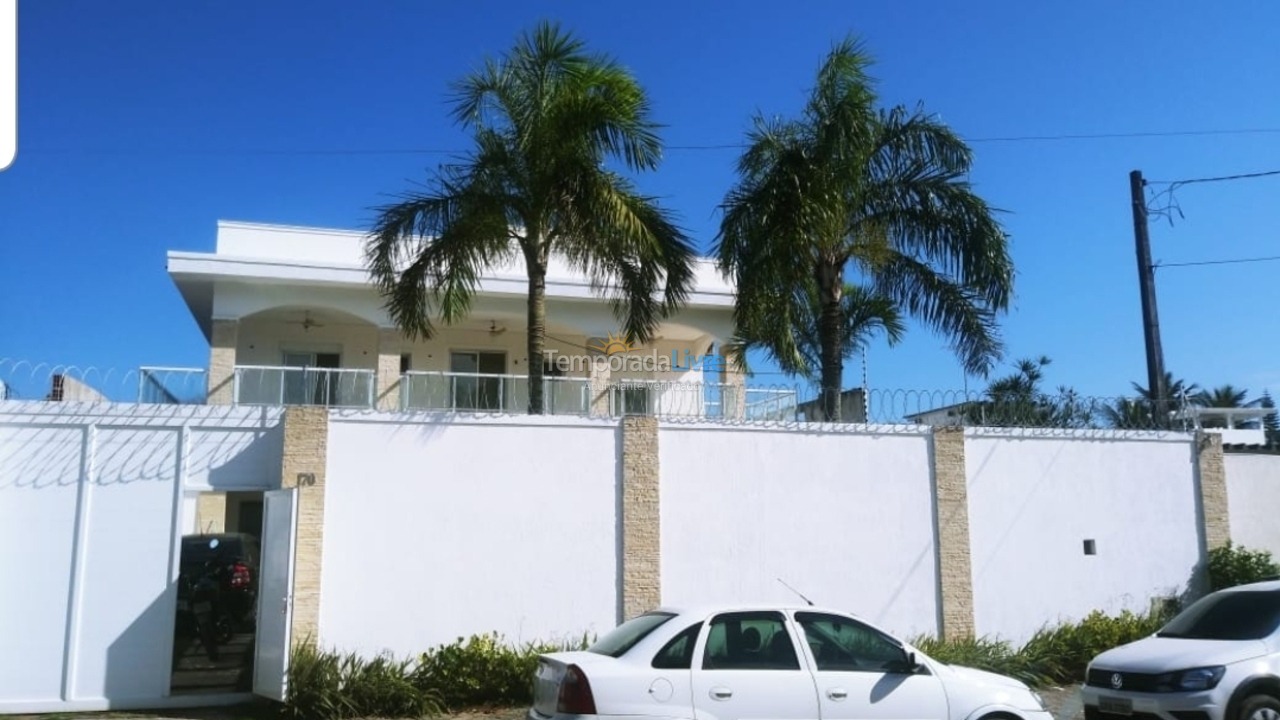 Casa para aluguel de temporada em Guarujá (Enseada)