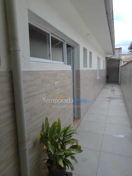 Casa para alquiler de vacaciones em Praia Grande (Jardim Imperador)