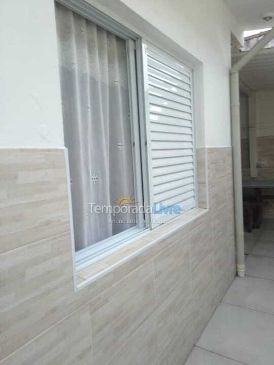 Casa para alquiler de vacaciones em Praia Grande (Jardim Imperador)