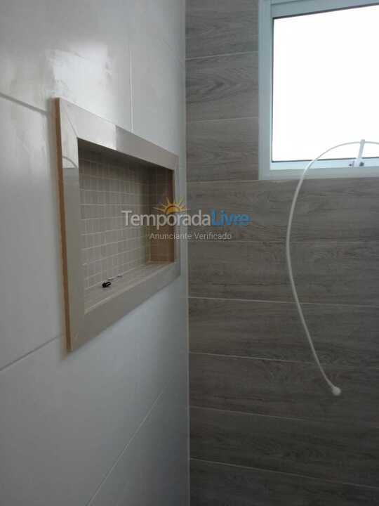 Casa para alquiler de vacaciones em Praia Grande (Jardim Imperador)