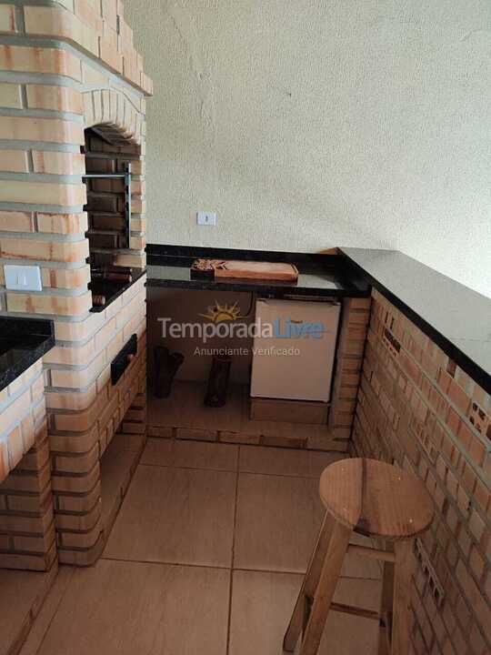 Casa para aluguel de temporada em Pontal do Paraná (Praia de Leste)