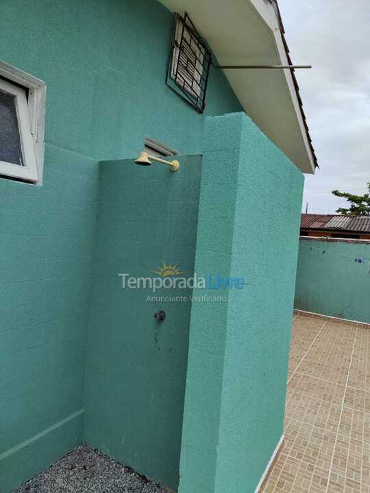 Casa para aluguel de temporada em Pontal do Paraná (Praia de Leste)